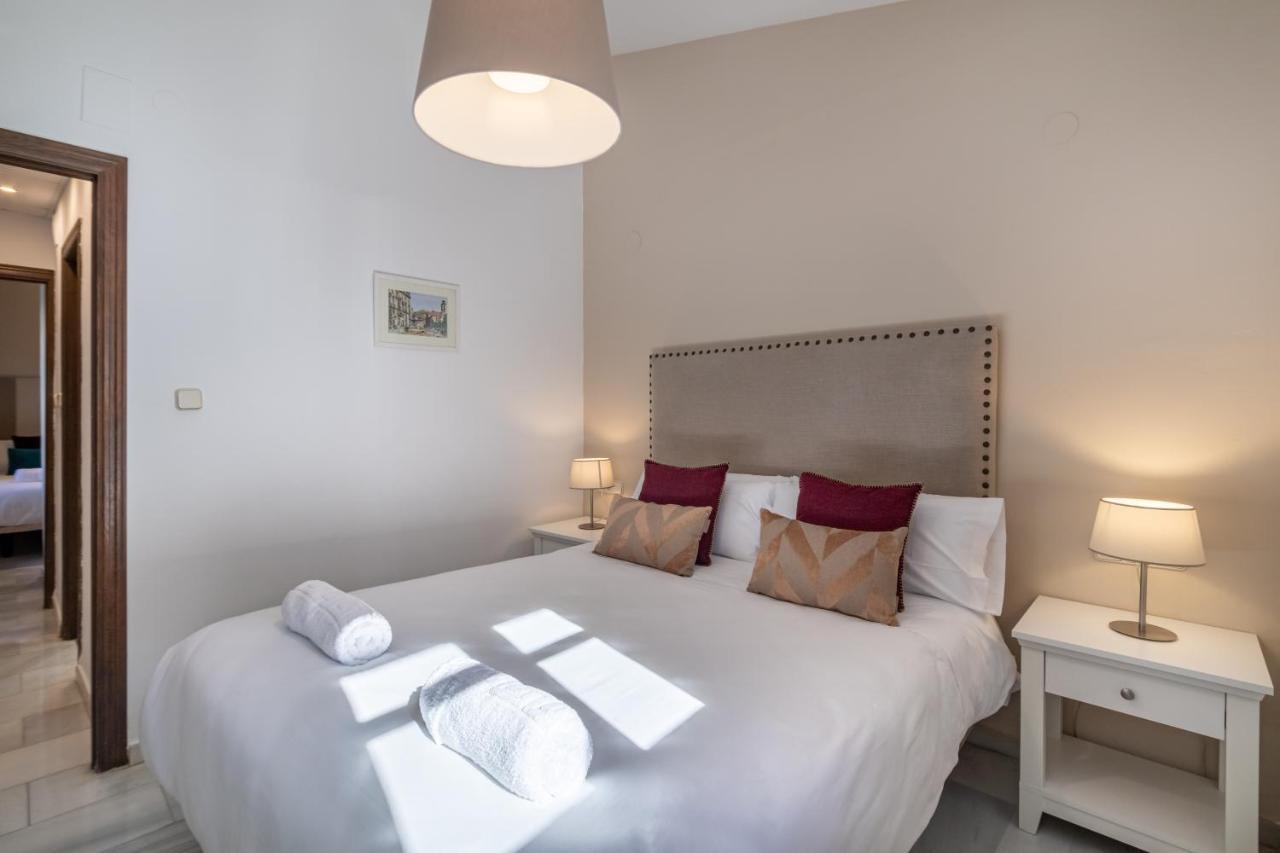 Bns Dauro Suites Granada Kültér fotó