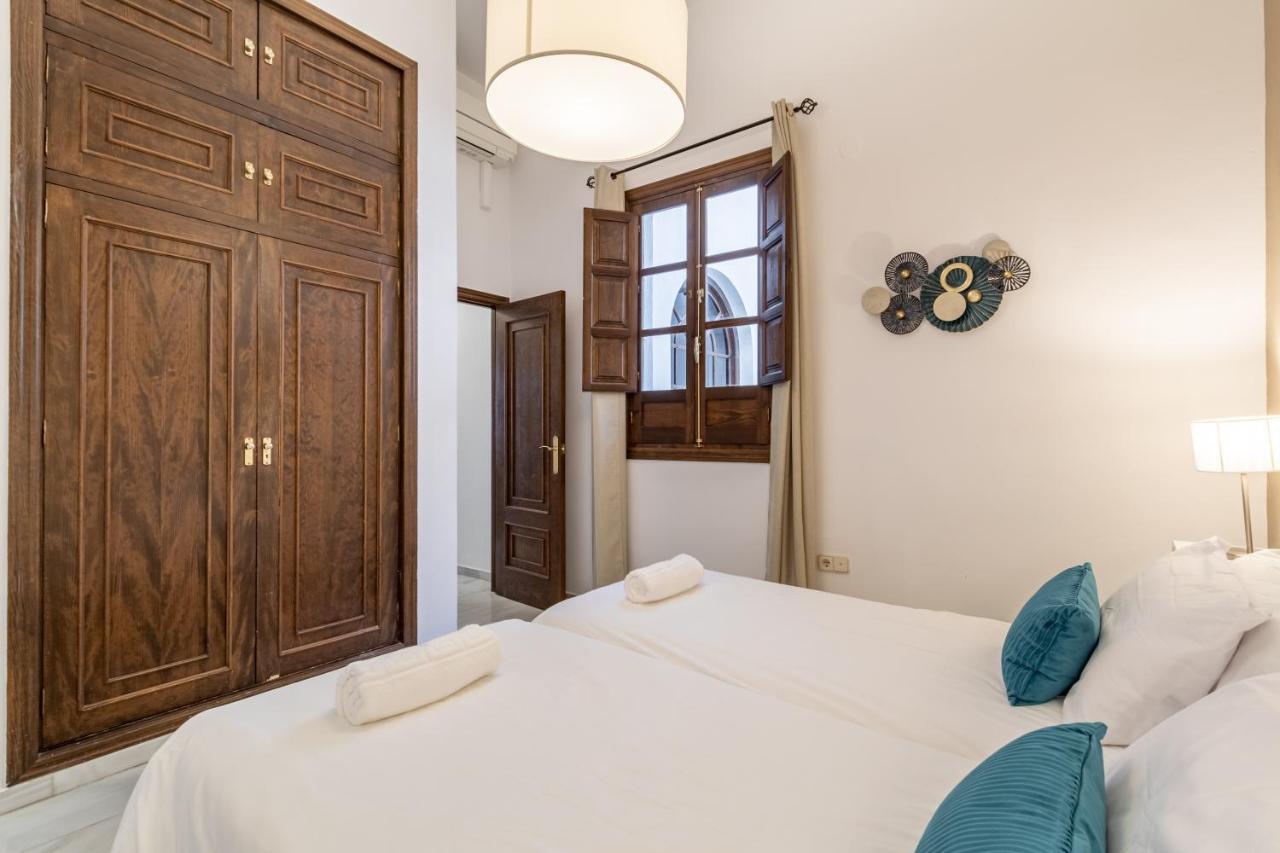 Bns Dauro Suites Granada Kültér fotó